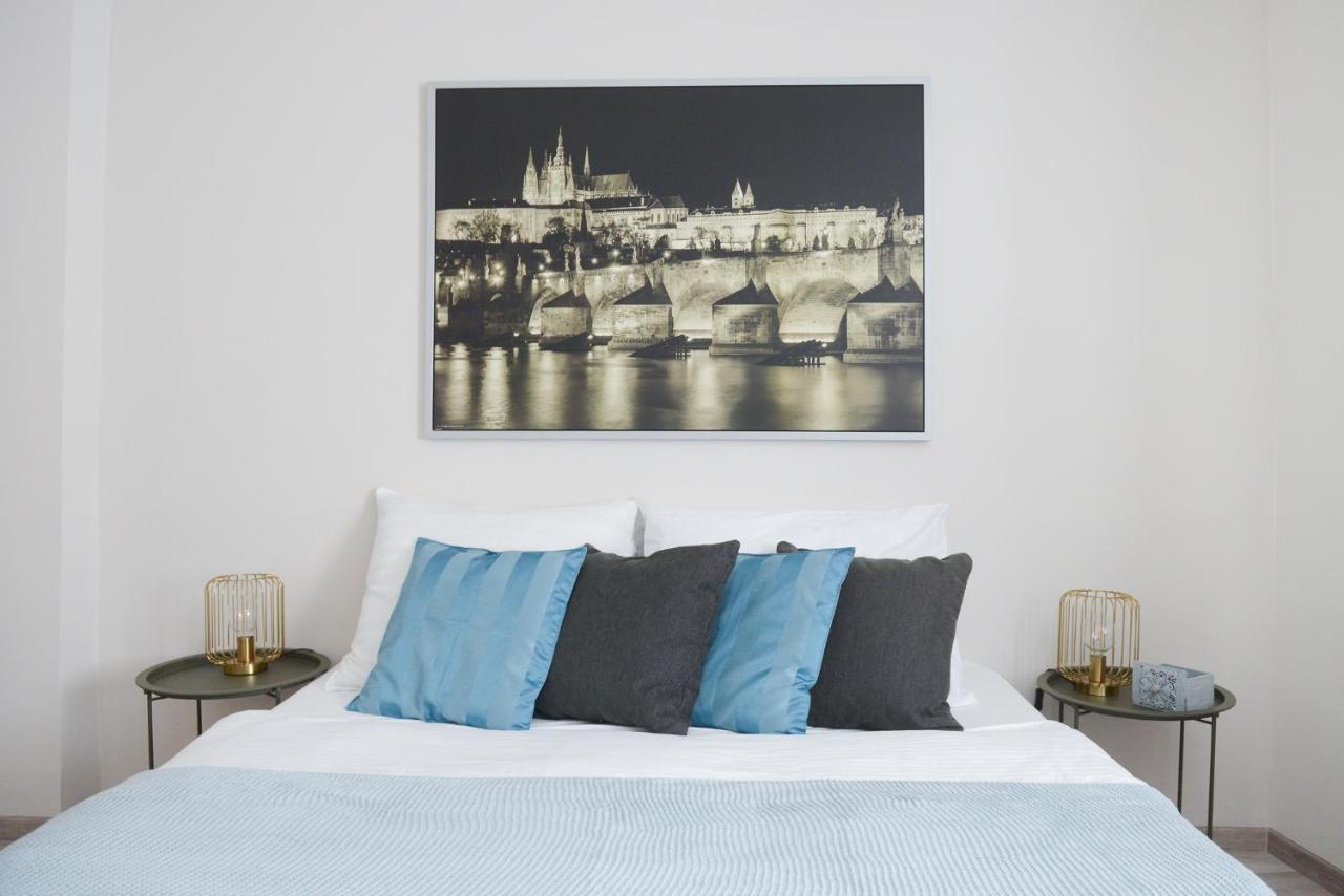 Fano Apartments Old Town Прага Екстериор снимка