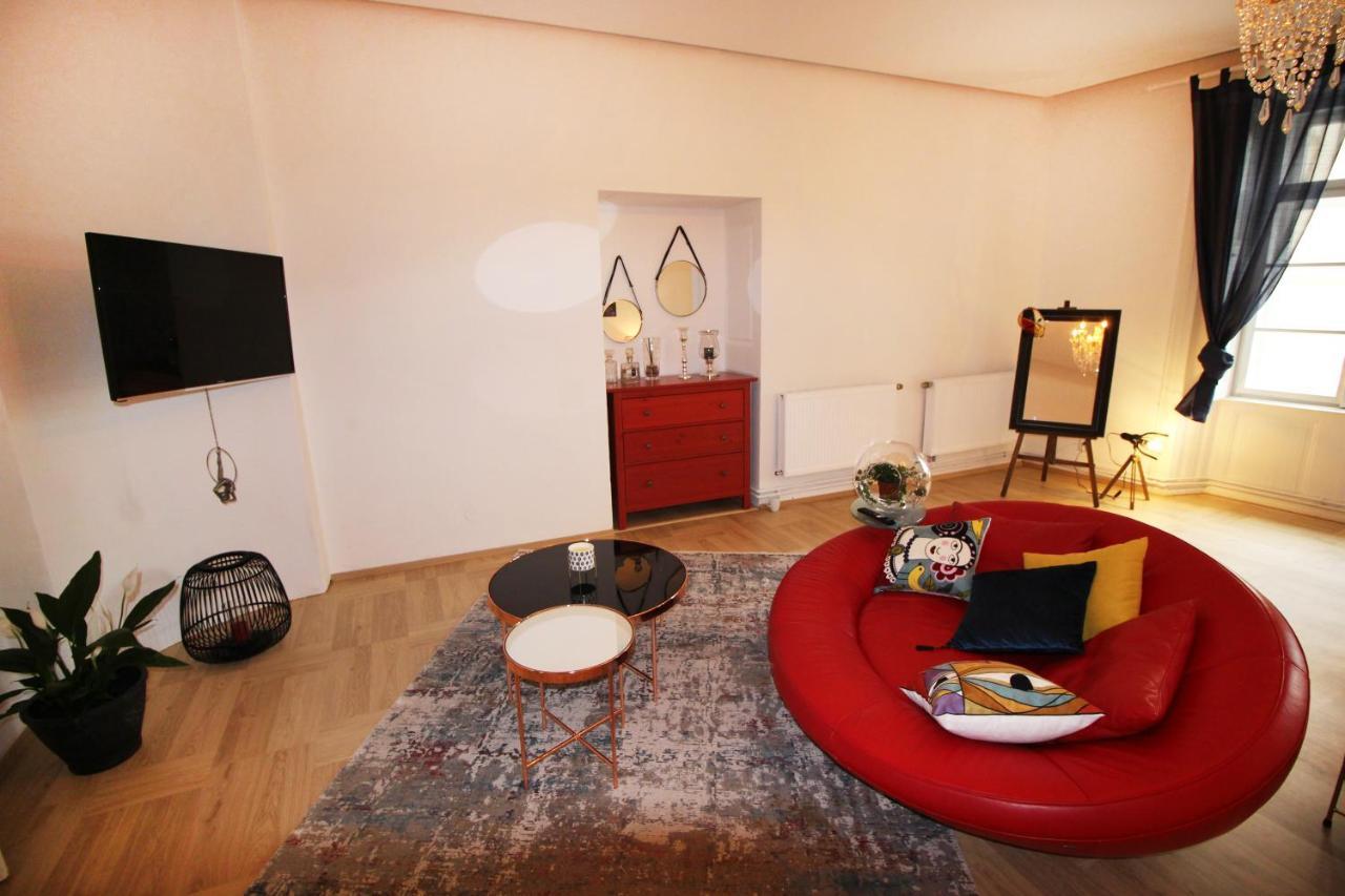 Fano Apartments Old Town Прага Екстериор снимка