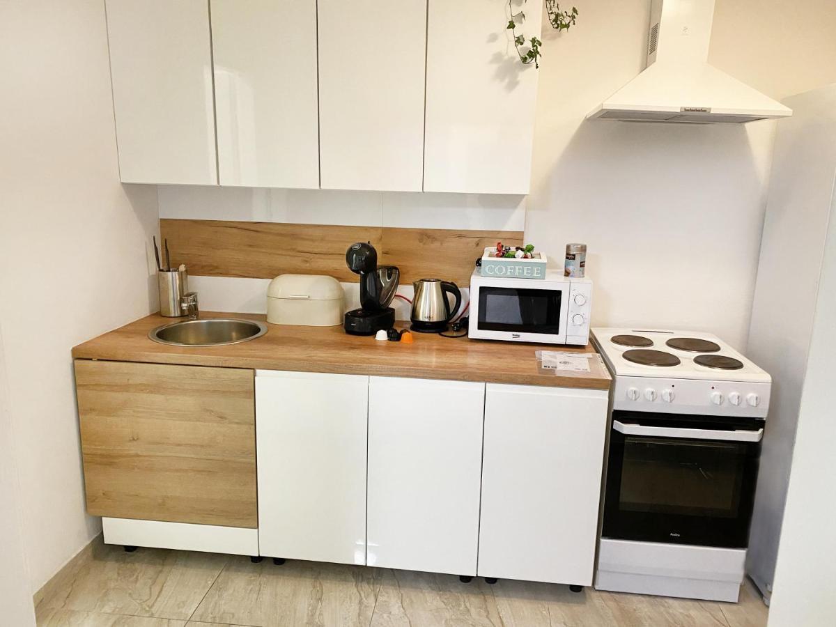 Fano Apartments Old Town Прага Екстериор снимка