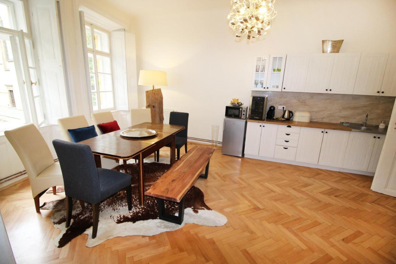 Fano Apartments Old Town Прага Екстериор снимка