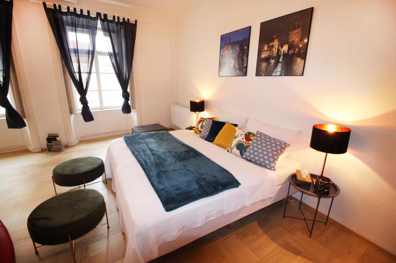 Fano Apartments Old Town Прага Екстериор снимка